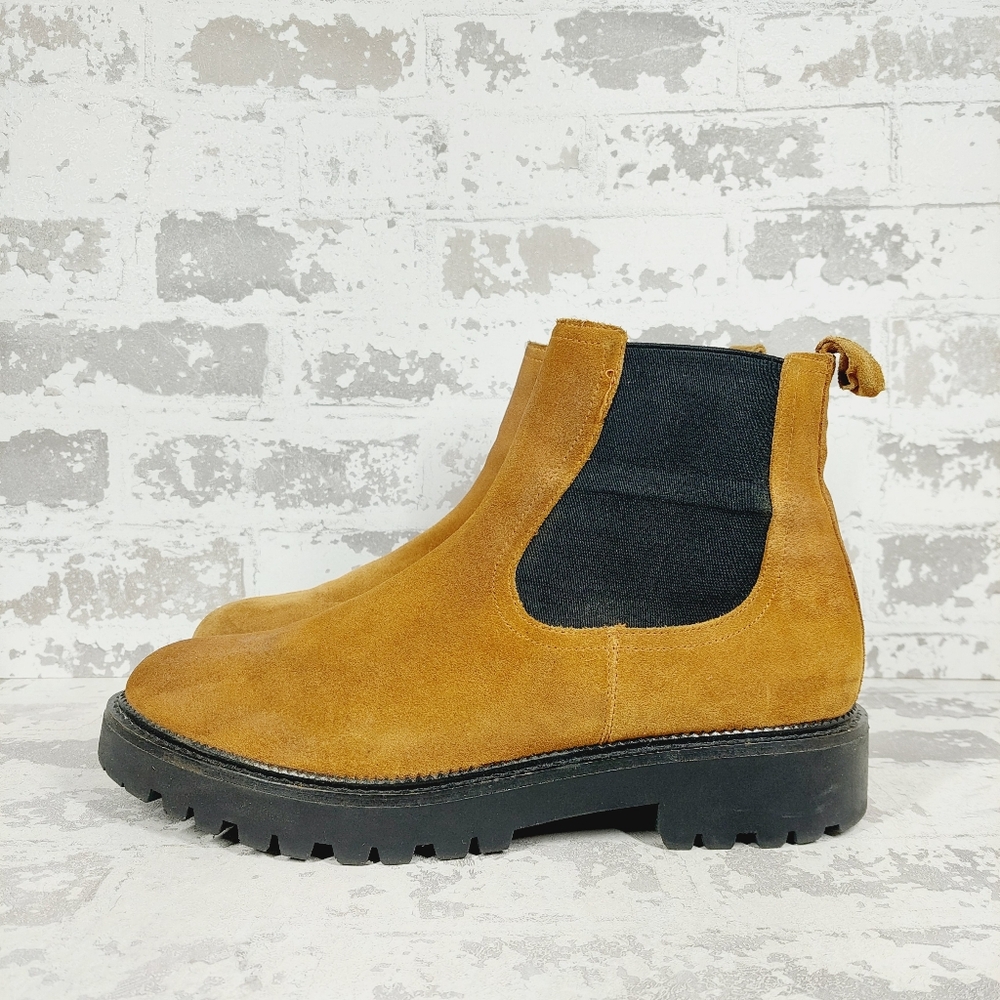 New Caslon Miller Water Resistant Suede Tan Lug Chelsea Boot D464